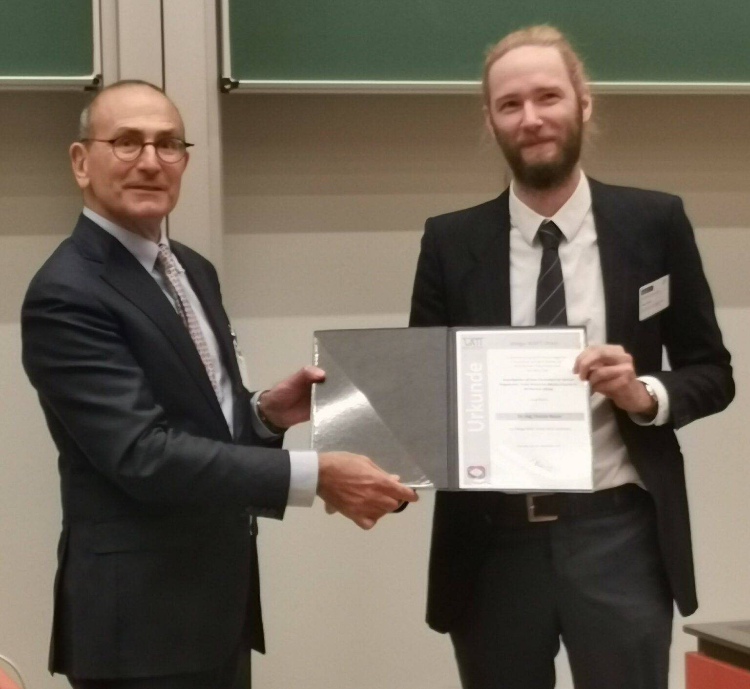 MegaWATT Research Award 2023 to Florian Bauer - Institute of ...