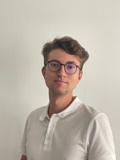 Towards entry "New staff Alexander Fenk"